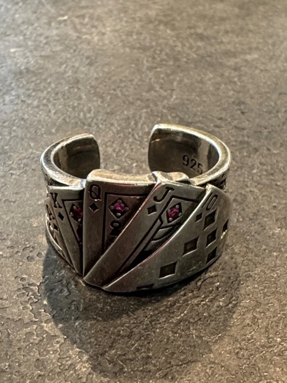 Vintage Style Silver Tone Wide Ring with Playing Card Accents - Picture 1 of 5